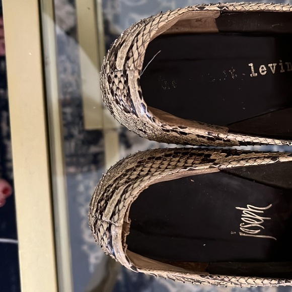 Fantastic couture Herbert Levine shoes! - Picture 4 of 10